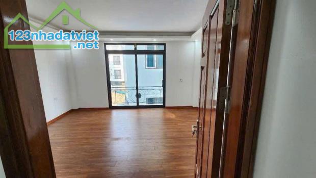 Bán nhà Ngũ Hiệp 80m, 4 tầng xây mới, ngõ ô tô, 5.5 tỷ - 2