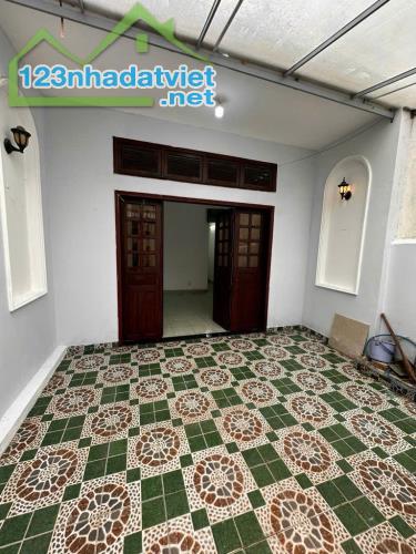 2 MẶT HẺM ĐÔNG LÂN BÀ ĐIỂM HOC MÔN 2LẦU 3PN chào 4,3 TỶ - 2