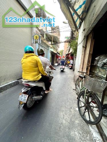 BÁN NHÀ MẶT TIỀN -- Q4 -- XE HƠI ĐỖ CỬA - THUẬN TIÊN KINH DOANH ĐA NGÀNH NGHỀ. - 2