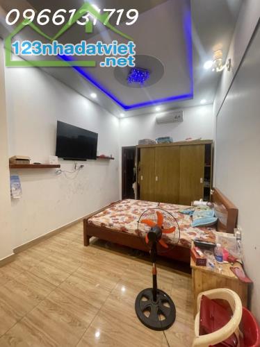 Mặt tiền Xuân Thới Thượng 32, Xuân Thới Thượng, Hóc Môn, 184m2, tròn 13 tỷ TL. - 3