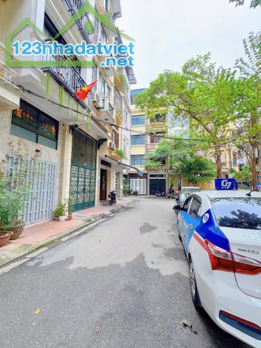 PHÂN LÔ HỒNG HÀ - BA ĐÌNH, VỈA HÈ, 3 Ô TÔ TRÁNH, NHÀ ĐẸP KIÊU SA: 35M, 5T, GIÁ  10.6 TỶ - 3