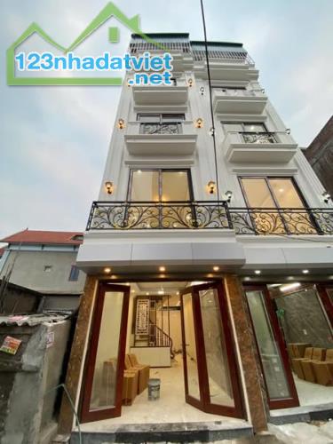 Siêu phẩm nhà xây mới 5 tầng tổ 15 Yên Nghĩa - Hà Đông giá 4ty