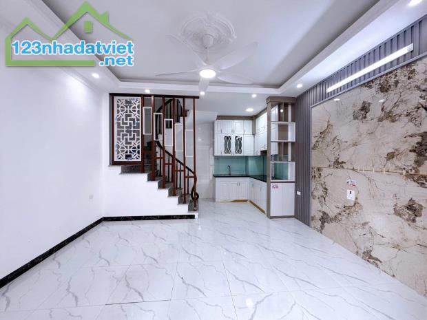 Siêu phẩm nhà xây mới 5 tầng tổ 15 Yên Nghĩa - Hà Đông giá 4ty - 1