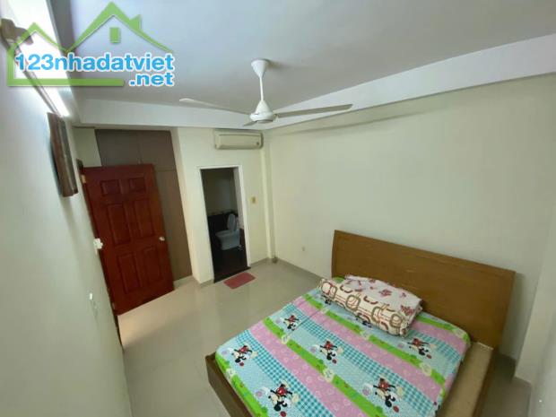 BÁN NHÀ HXH CÁCH 20M RA MT HUỲNH TẤN PHÁT QUẬN 7, NGANG NỞ HẬU TÀI LỘC 5.2 CHỈ 7.99 TỶ - 1