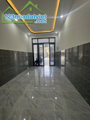 Bình Tân, Mặt tiền kinh doanh,, nhà mới đẹp 3 tầng,  56m2. Giá rẻ - 4