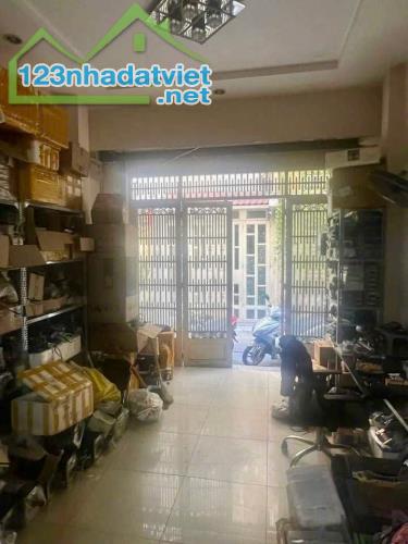 Bán nhà quận 10, đường Lê Hồng Phong, hẻm xe hơi KD, 37m2, 4 tầng, 8.25 tỷ