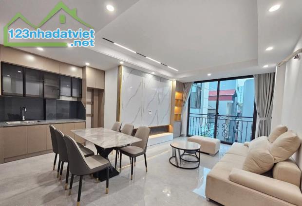 BÁN GẤP NHÀ XUÂN LA 6 TẦNG THANG MÁY MỚI KINH KOONG - FULL NỘI THẤT - Ở LUÔN - DÂN TRÍ CAO