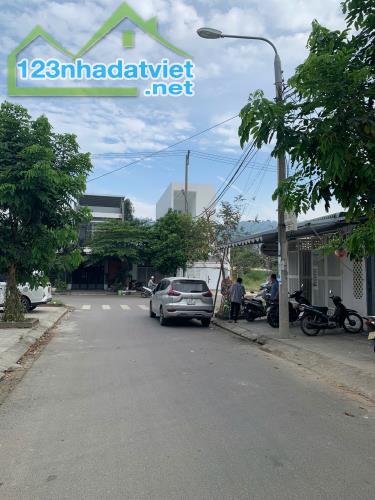 Bán đất mặt tiền đường Đà Sơn 8, gần ĐH Duy Tân, Liên Chiểu, giá 2 tỷ 8 tl - 1