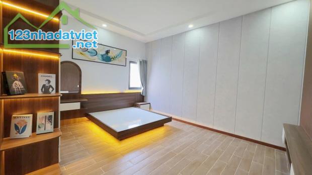 BÁN CĂN VILLA SIÊU BỰ NGAY KHU CẦU TRÀM-XÁC CHỢ BÌNH CHÁNH-SHR-GIÁ 4TY700 - 5