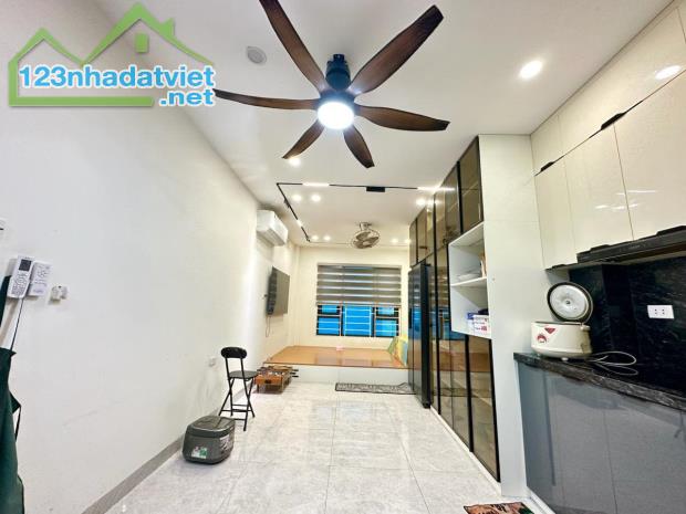 Thang Máy-Ô Tô Đỗ Cổng, Khương Đình, Thanh Xuân, 34m2, 6 Tầng, 7.9 Tỷ. - 5