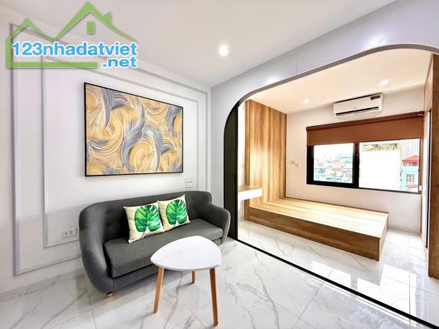 NGUYỄN HỮU THỌ- HOÀNG MAI, LÔ GÓC, 100 M2, 7 TẦNG, TM , MT  6,5M, GIÁ 26,9 TỶ - 3
