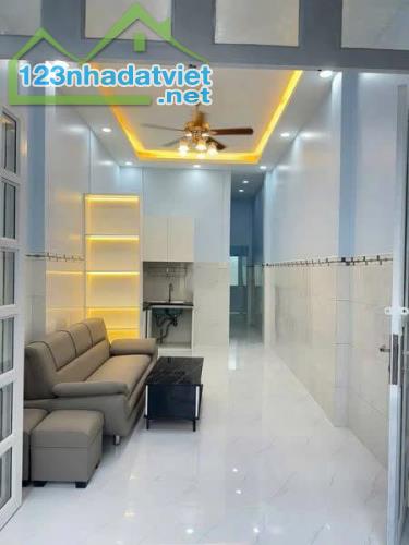 NHÀ NGUYỄN VĂN QUỲ - QUẬN 7 - 2