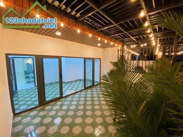 Bán nhà Đẹp Lạc Long Quân - 56m2 x 7T Thang máy Gara Oto - Vài bước ra phố - hướng TN - 5