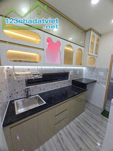 NHÀ ĐẸP BÀ HOM - HẺM XE HƠI - 36M2 - 2 TẦNG 2PN 2WC - GIÁ 3.15 TỶ - 2