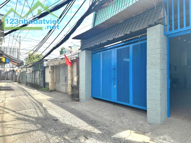 Bán Nhà Hẻm Xe Hơi, Phạm Hữu Lầu, 200m2, 2 Tầng, Chỉ 11 Tỷ, Phú Mỹ, Quận 7 - 3