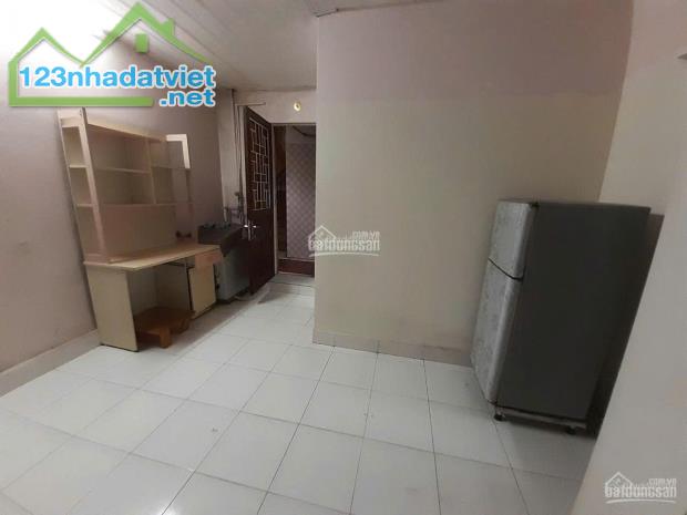 CĂN HỘ TẬP THỂ KIM LIÊN ĐỐNG ĐA T2, ĐI KHOÁ VỀ MỞ 3,5tr - 1