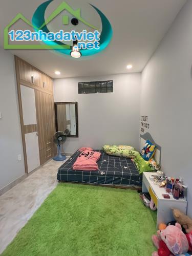 PHÚ NHUẬN NHIÊU TỨ 145M2 NGANG 5.2M HẺM XE TẢI - OTO VÀO NHÀ KHU SẦM UẤT- VAY BANK 10TỶ - 5