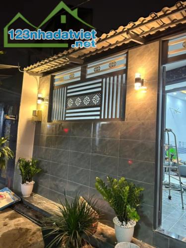 BÁN NHÀ CHIẾN LƯỢC BÌNH TÂN - 67M2 - 2 TẦNG - HẺM XE HƠI - CHỈ 3.8 TỈ - 3