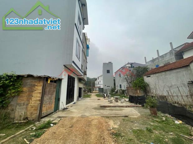CHÍNH CHỦ BÁN LÔ ĐẤT 42,3M TẠI TIÊN PHƯƠNG-GIÁP TT CHÚC SƠN-CHƯƠNG MỸ-HÀ NỘI - 2