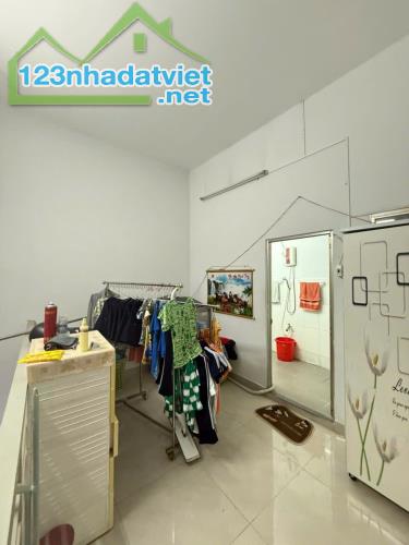 Bán Nhà Nguyễn Ảnh Thủ 40m2, 2Tầng, đường 7m, xe hơi ngủ trong nhà - 4