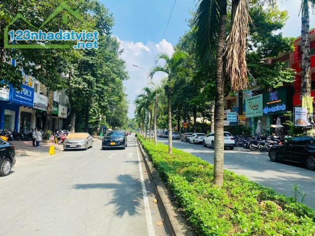 Bán Nhà Mặt Tiền Nguyễn Quý Đức, An Phú, Quận 2 DT:100m2 (5mx20m) Trệt 2 Lầu,Sân Thượng - 1