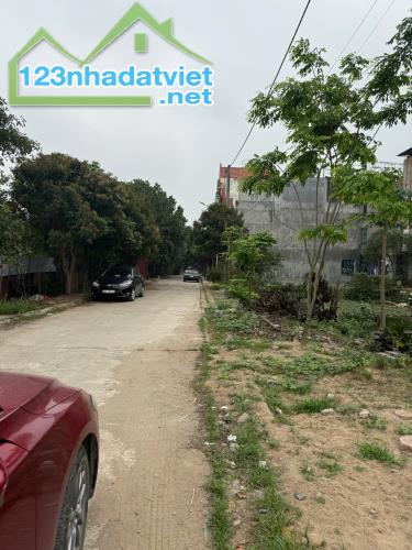 Chính chủ cần bán nhanh lô góc ngay bênh viện ĐK tt Gia Bình Bắc Ninh - 2