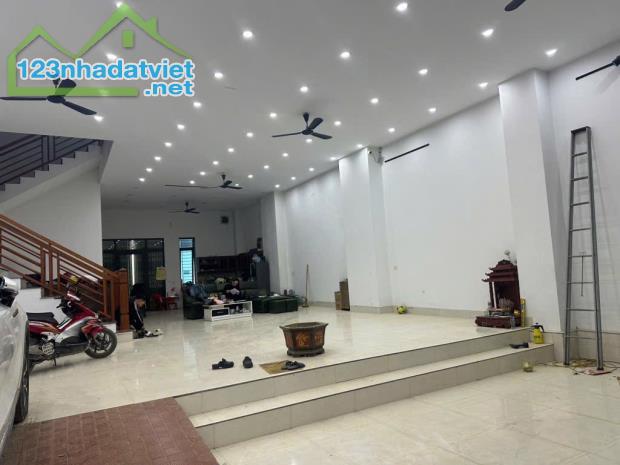 NHÀ 3 TẦNG XÂY FULL 192m - TRỤC CHÍNH ĐƯỜNG 10M-KINH DOANH- HAI MẶT ĐƯỜNG- THIẾT KẾ HIỆN Đ - 2