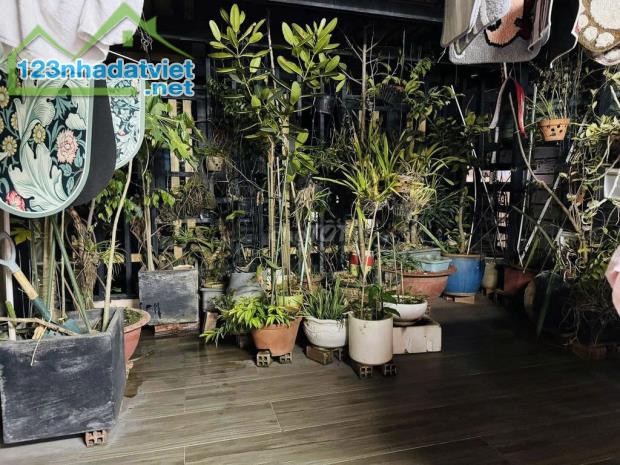 Bán nhà HXH 411 Nguyễn Đình Chiểu Q3, 4.5x12m nở hậu, 4 tầng chỉ 15 tỷ - 2