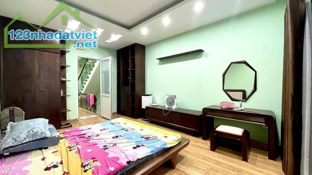 Bán Nhà Phùng Chí Kiên. Cầu Giấy. 6 Tầng Thang Máy. Ô Tô. Vỉa Hè. DT 60m2. Giá 19,9 Tỷ. - 3