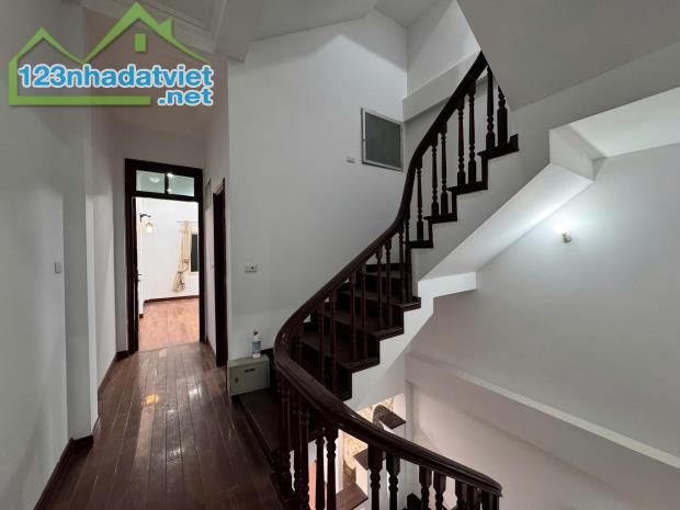 Nhà đẹp Nguyễn Văn Huyên 60m2*5T, mt 5.8m kd, ô tô, 2 thoáng, sổ vuông đẹp 14.5tỷ - 3