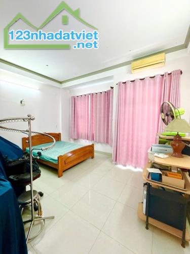 CẦN BÁN GẤP NHÀ SIÊU PHẨM 1 SẸC LÊ VĂN QUỚI – 81M² – 4 TẦNG – HXH 6M – GIÁ CHỈ 7.8 TỶ !! - 1