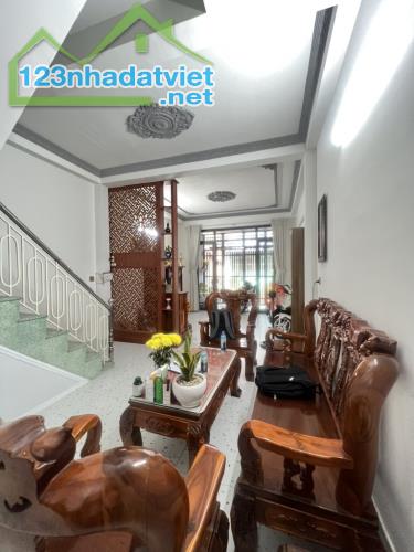 BÁN NHÀ 2 TẤM Ở NGAY - 60M2 - LÝ THÁNH TÔNG TÂN PHÚ - XE HƠI TRÁNH NHAU - 2