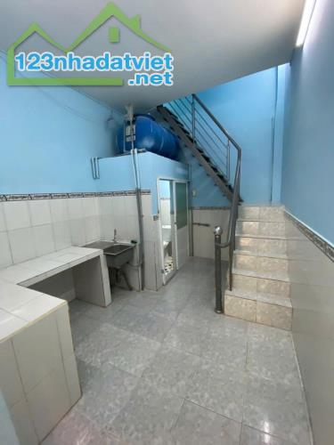 HẺM XE HƠI, 30M2, 2 TẦNG, SỔ ĐẸP, CHIẾN LƯỢC GIÁ NHỈNH 3 TỶ - 1