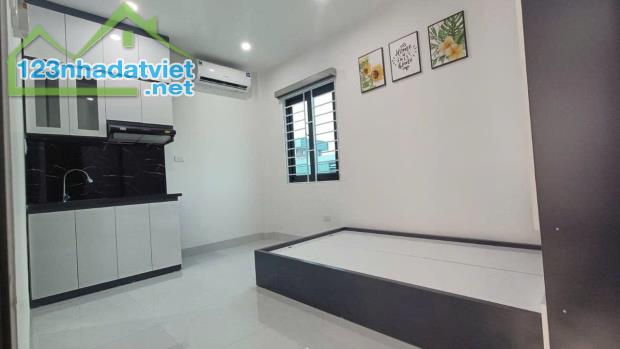 Bán tòa CCMN Bùi Xương Trạch, Thanh Xuân, 6 tầng thang máy, 10 phòng khép kín, ngõ nông