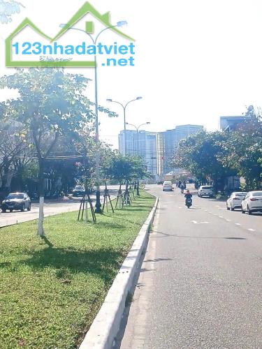 Giảm 700 triệu! Bán nhà 4 tầng MT Trần Thánh Tông _ Sơn Trà _ 91m2 _ 9.9 tỷ.