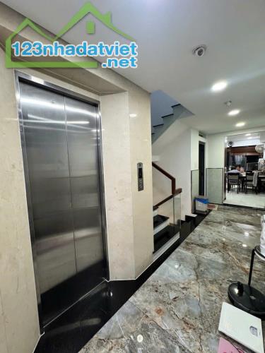 Bán nhà Bờ Bao Tân Thắng - Tân Phú – 5 Tầng – 6 Phòng ngủ – Có thang máy - 2
