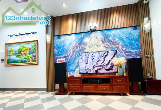 BÁN NHÀ BÙI XƯƠNG TRẠCH DÂN XÂY 6T CHẮC CHẮN, Ô TÔ ĐỖ, KINH DOANH VĂN PHÒNG ĐỈNH.