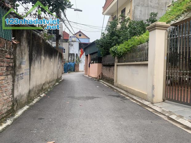 Đất Cổ Bi,Gia Lâm đường oto thông giá 4,x tỷ