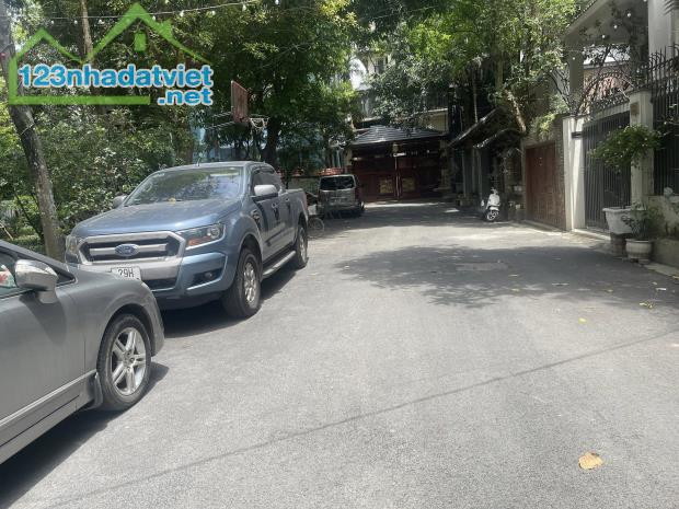Biệt Thự Vườn Đào 6 Tầng Thang Máy Gara Sân Vườn 230m2 2 Mặt Tiền Đường Đôi 30m Ở Sướng