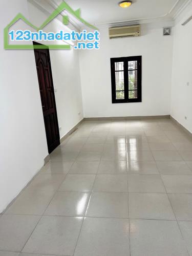 VP 40M2, 22M2 THÁI HÀ, GIÁ RẺ, FREE DỊCH VỤ+LÀM NGOÀI GIỜ. LH 0929236669 - 4