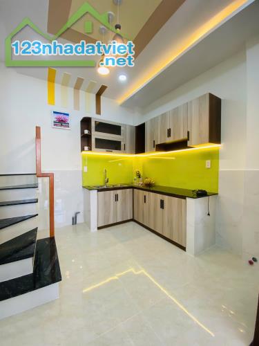 BÁN NHÀ QUẬN 8 BÌNH ĐÔNG MỚI ĐẸP 40M2 2TẦNG HƠN 3TỶ - 1