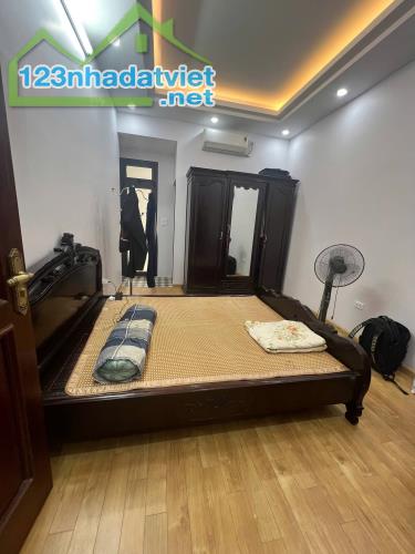 Bán Nhà Mặt Phố Hoa Bằng. Cầu Giấy. 6 Tầng Thang Máy. Ô Tô. DT 62m2. MT 3,6m. Giá 19,4 Tỷ. - 2