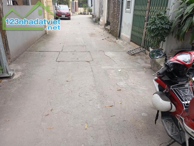 📌Lê xá mai lâm -các đường ô tô tránh 10m,  📌trước nhà sáng thoáng vô cùng,  Hàng xóm -vi - 1