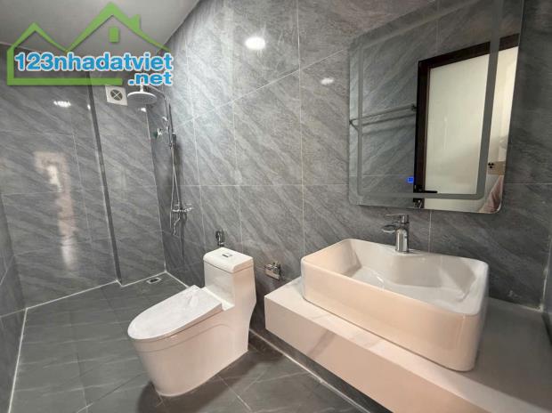 Bán nhà Bát Khối - Long Biên. Thang Máy - Ôtô 7 chỗ vào nhà, 51m x 5T. chỉ hơn 7 tỷ. - 4