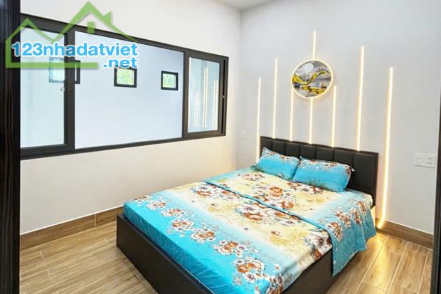 Bán nhà hẻm xe hơi, Nguyễn Văn Khối, Gò Vấp, 42m² (3.5m x 12m) - Giá 5.3 tỷ TL - 4