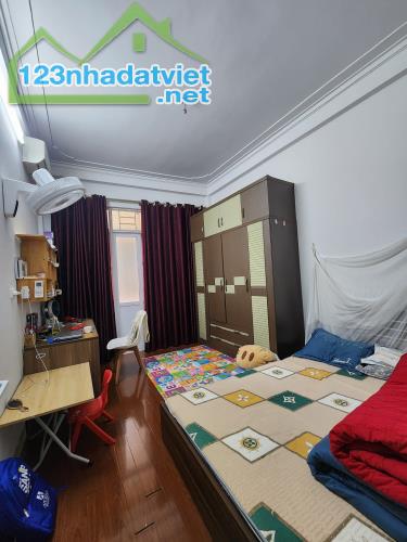 Giảm cực sâu hơn 500tr nhà Bùi Xương Trạch, 46m2 x 4 tầng - Ba gác trước nhà - 50m ra Ô tô - 4