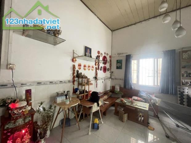 BÁN NHÀ NGUYỄN VĂN QUÁ QUẬN 12, 240M2, NGANG 10M, GIÁ CHỈ  NHỈNH 9 TỶ XÍU - 1