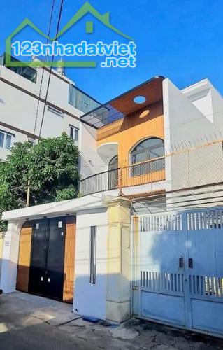 BÁN NHÀ mới đẹp lung linh đường Lê Hồng Phong, Phường 7, Tp Vũng Tàu.