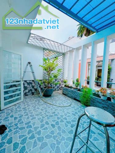 SÁT MT! Bán Nhà Mới Đẹp 4 Tầng Hai Bà Trưng, 41m2, 7 Tỷ TL