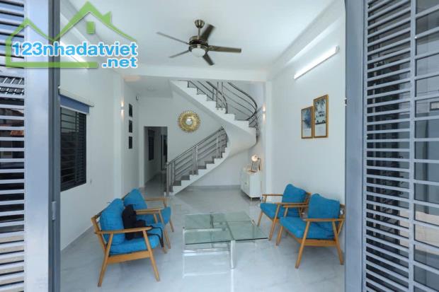 NHÀ 3 TẦNG (8x22) LÔ GÓC K0 LG - NỞ HẬU MẶT TIỀN HIỆP THÀNH 23, Q12 - 3